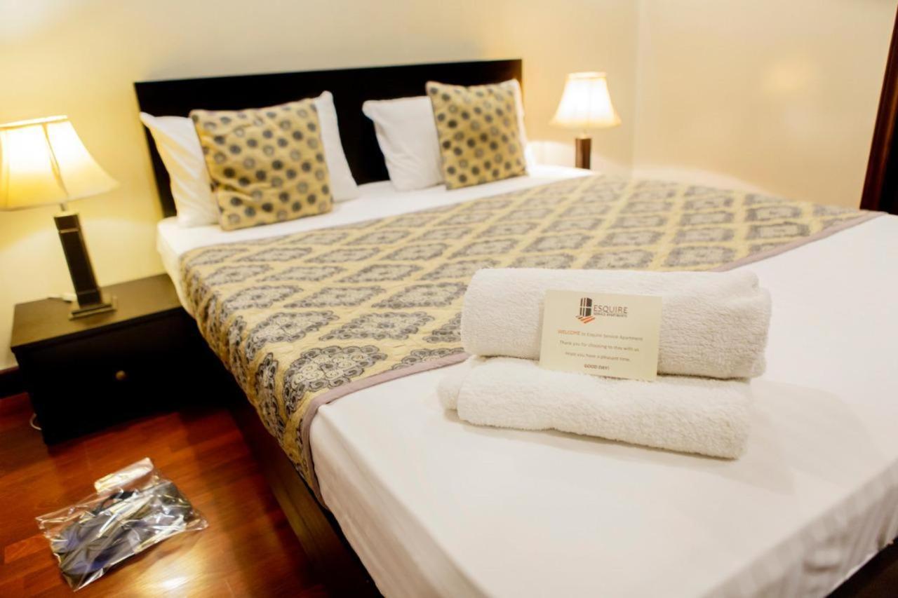 Esquire Hotels & Apartments Rawalpindi Exteriör bild